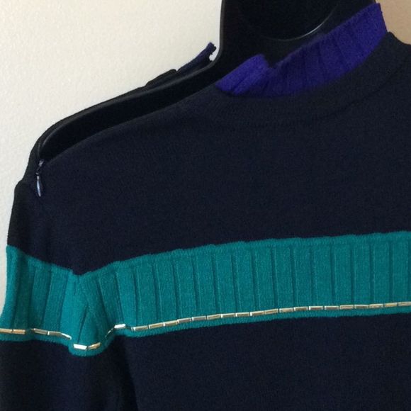 💞ST.JOHN💞gorgeous sweater - Picture 6 of 8